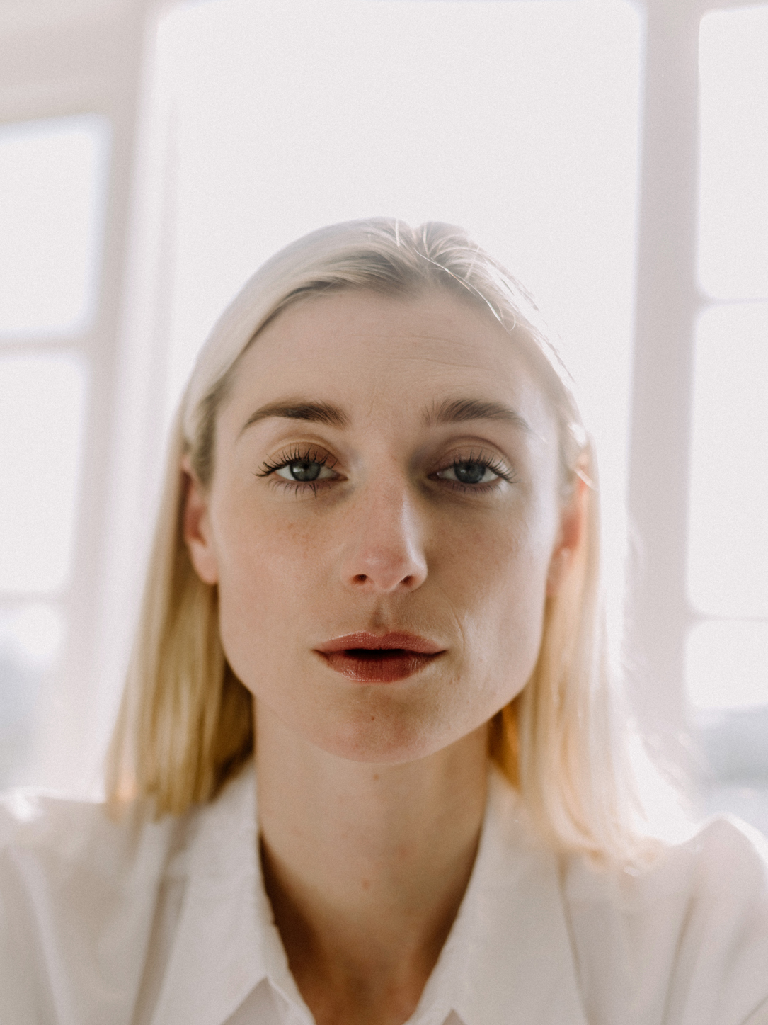Debicki_37